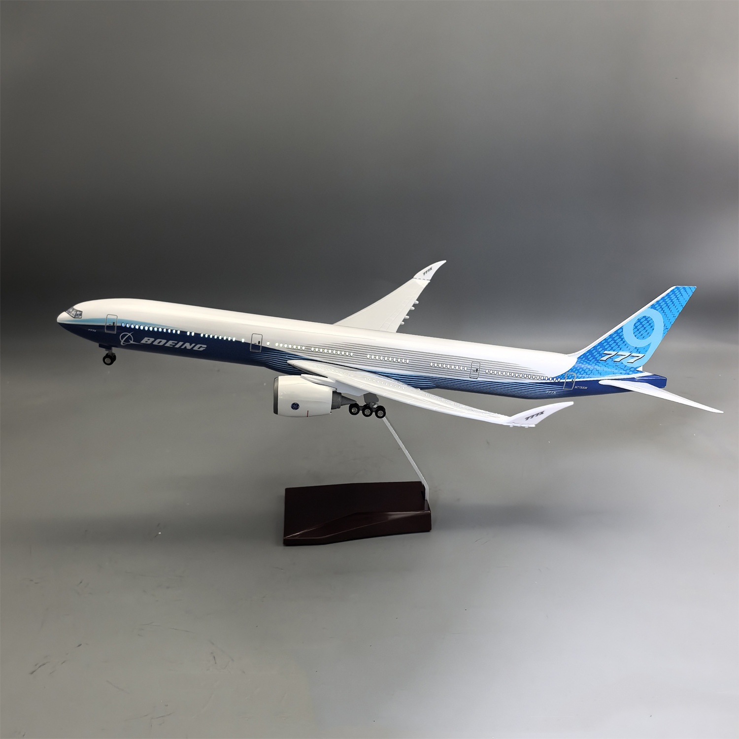 Model Kit Resin - 47 см, масштаб 1/157, крупномасштабный прототип