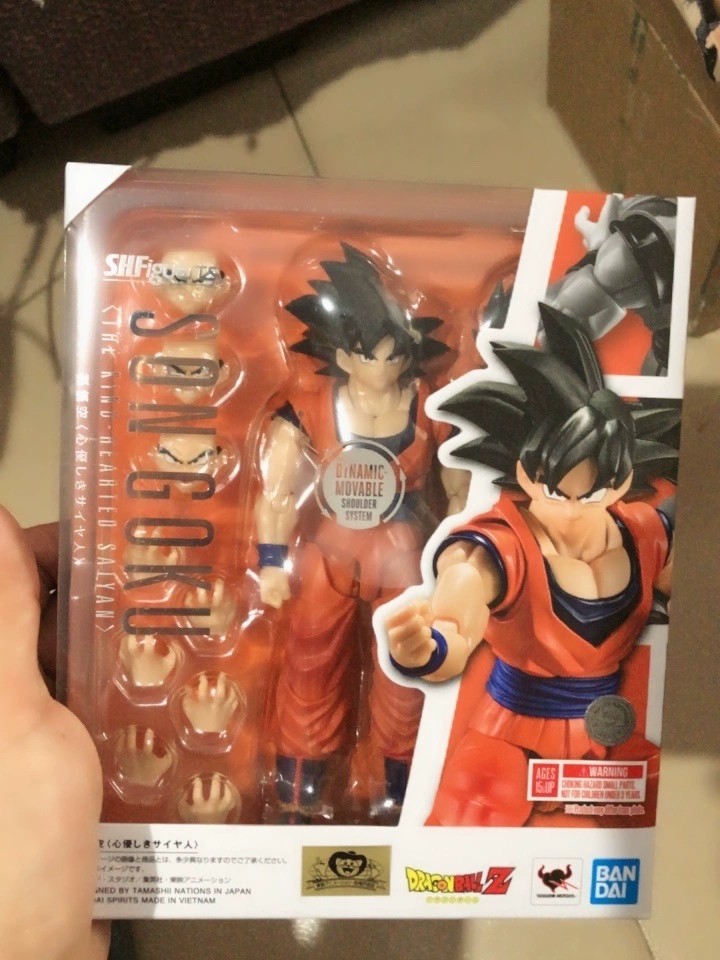 Оригинальная фигурка Bandai SH – обзор и цена Model Kit Vegeta