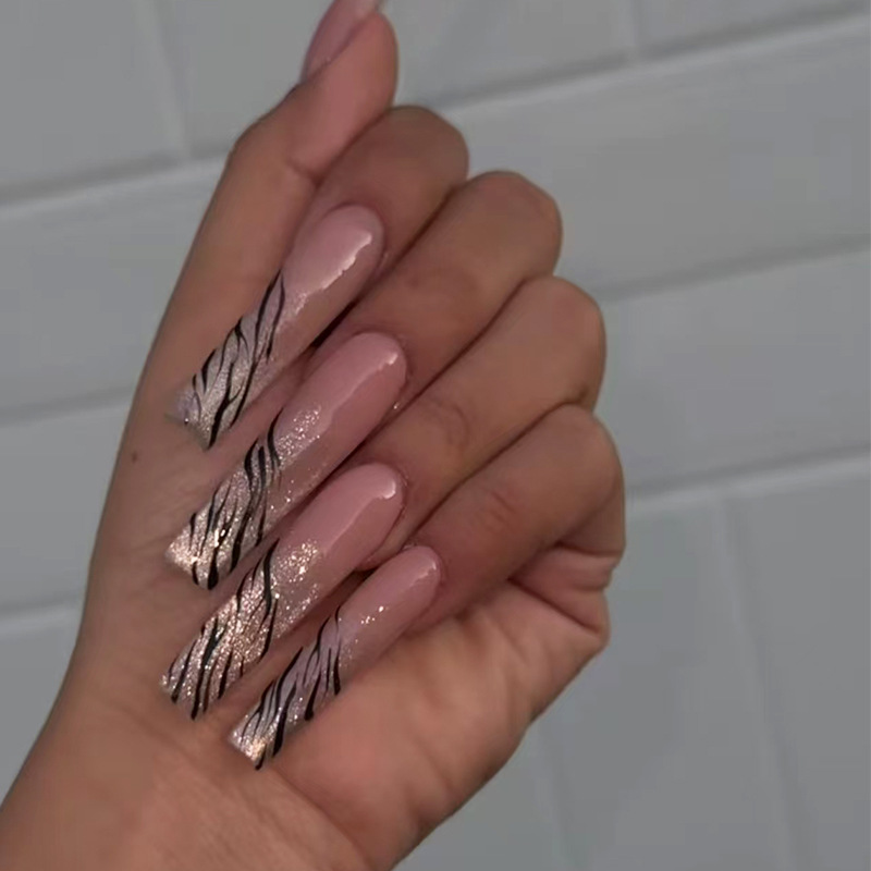 Набор из 24 длинных накладных  – обзор и цена Sanding Stick Set